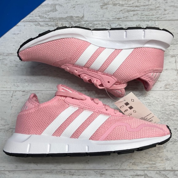 Adidas Swift Run running shoes - Picture 3 of 11